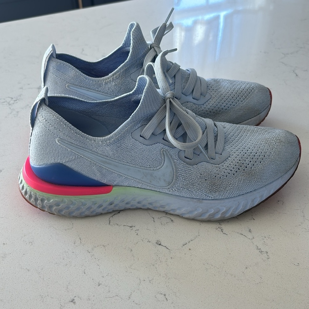 Nike Epic React Flyknit 2
Hydrogen Blue Sapphire Hyper Pink - Picture 4 of 8